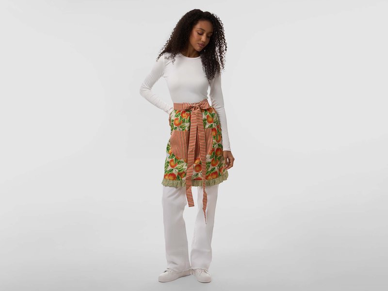 All-Over Print Half Apron With Ruffles - Pure Linen image 3