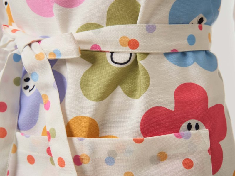 All-Over Print Linen Look Apron image 3