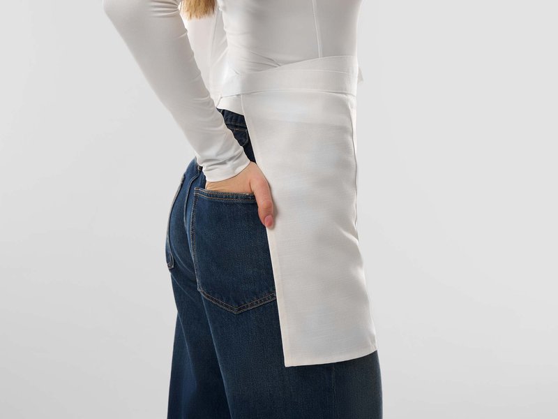 All-Over Print Linen Look Half Waist Apron image 1