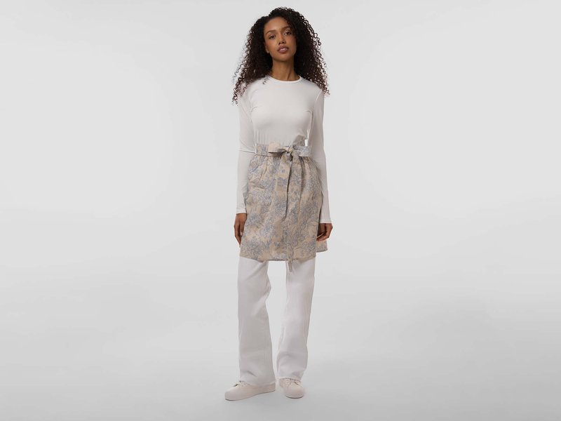 All-Over Print Vintage Half Apron - Pure Linen image 3