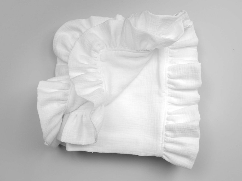 Cotton Baby Blanket with Ruffle main image