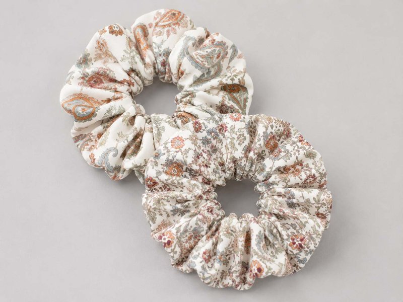Custom Cotton Sateen Scrunchie main image