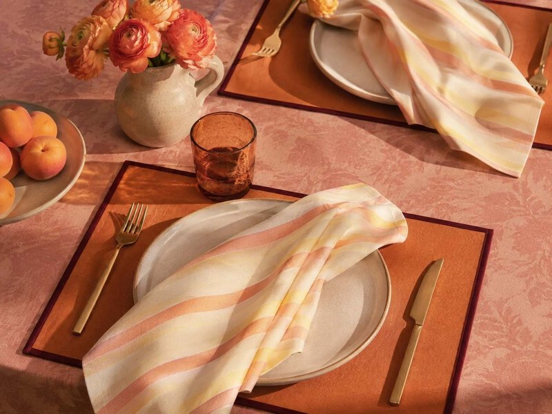 Linen Look Napkins image 3