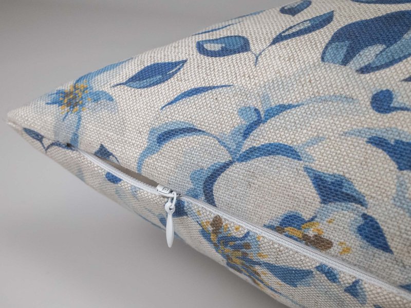 Rustic Linen Pillowcase image 2