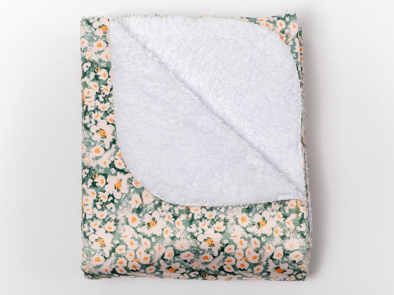 55" x 79" main image