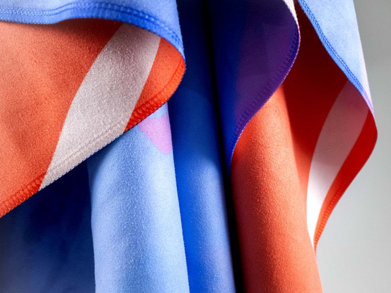 Quick Dry Double Side Microfiber Towel image 2