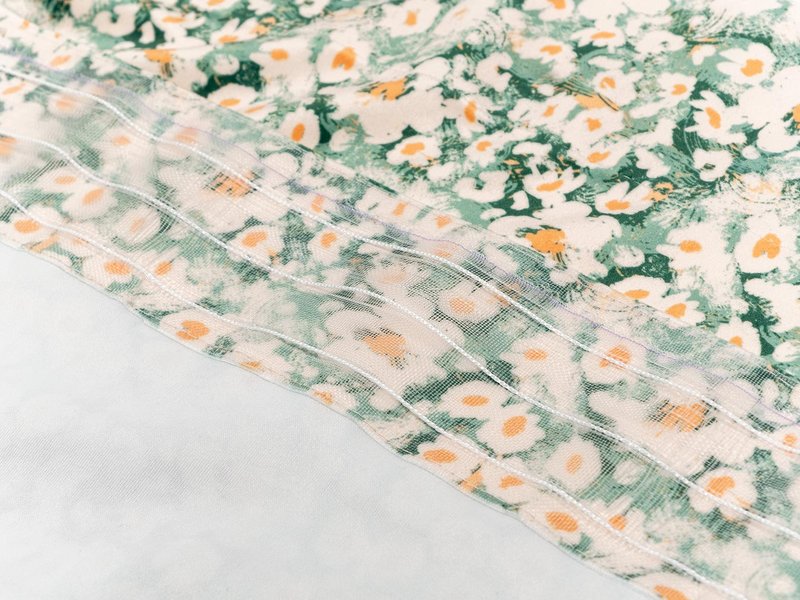 Velvet Curtains image 2