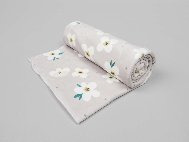 Velvet Kids Blanket main image